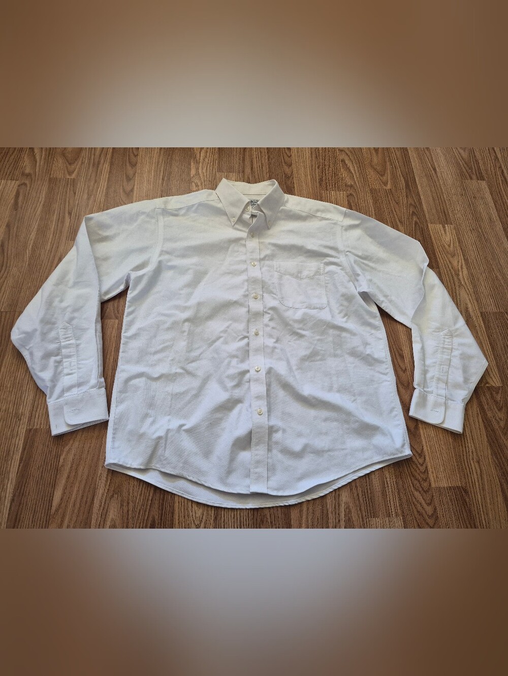 L.L. Bean Traditional Fit Men's Cotton White Collar Long Sleeve Top